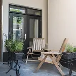 Apartment Hotspot Location, Wifi, Bed En Koffie Harmony