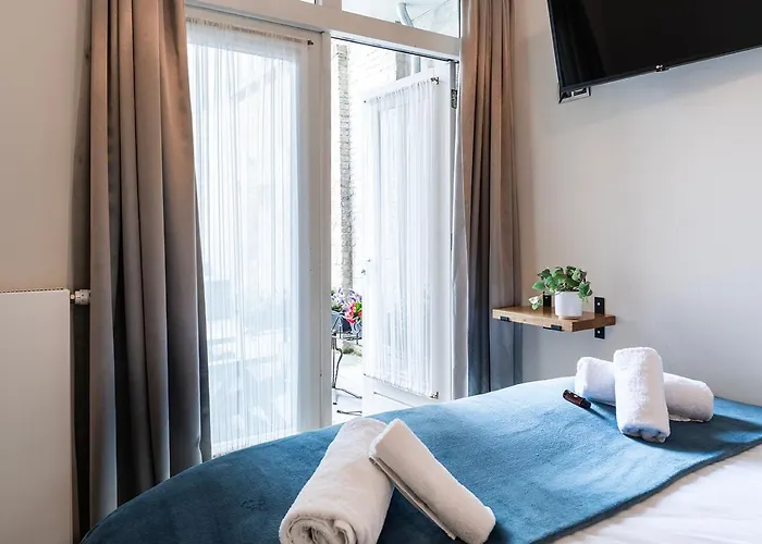 Hotspot Location, Wifi, Bed En Koffie Harmony *